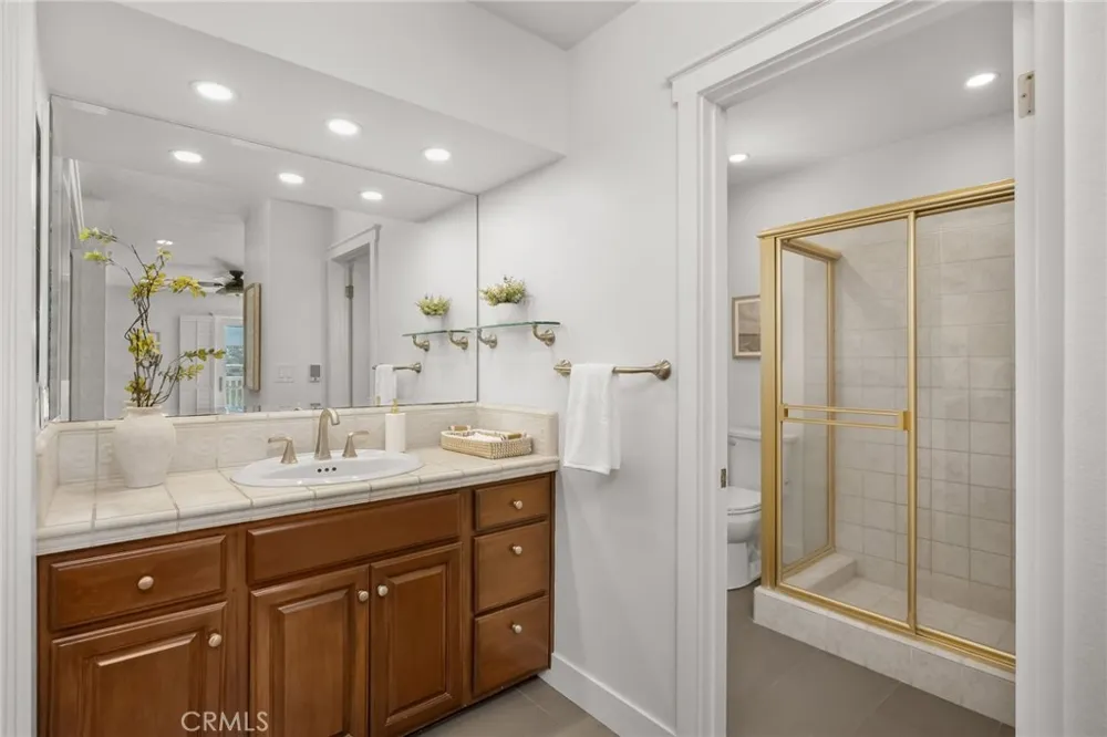 3504 Poinsettia Avenue Manhattan Beach, CA 90266
