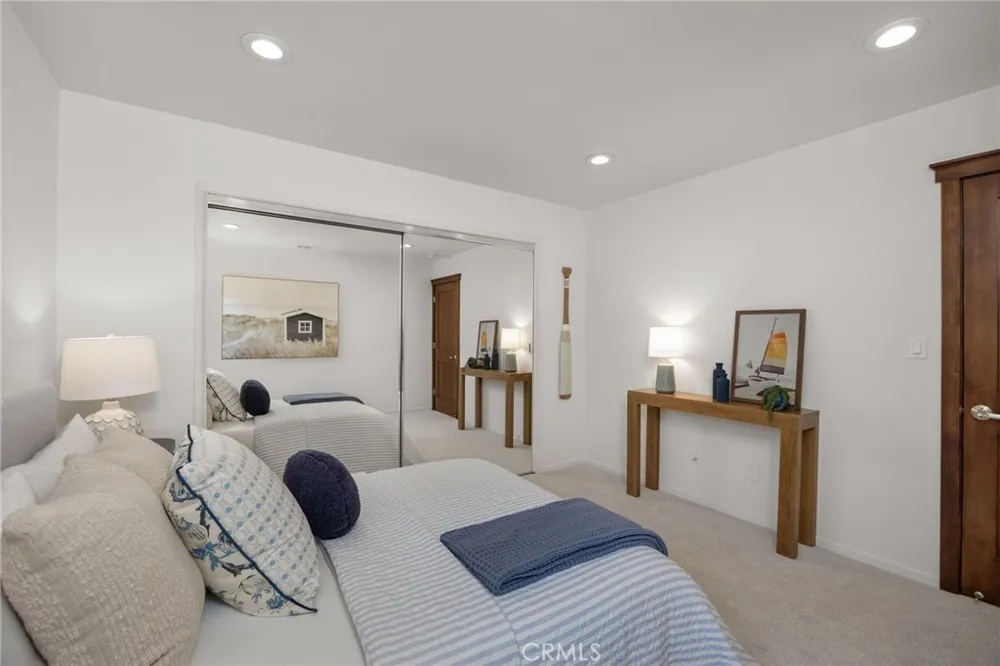 3504 Poinsettia Avenue Manhattan Beach, CA 90266