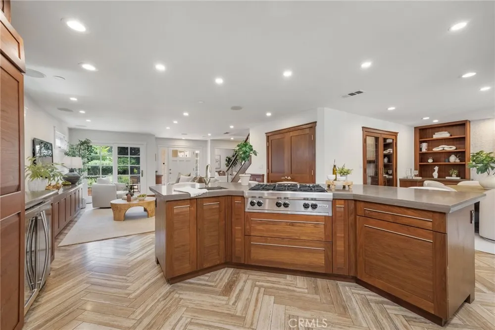 3504 Poinsettia Avenue Manhattan Beach, CA 90266