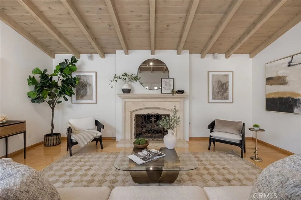 3504 Poinsettia Avenue Manhattan Beach, CA 90266