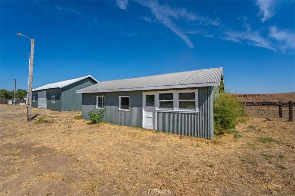20060 Corning Corning, CA 96021