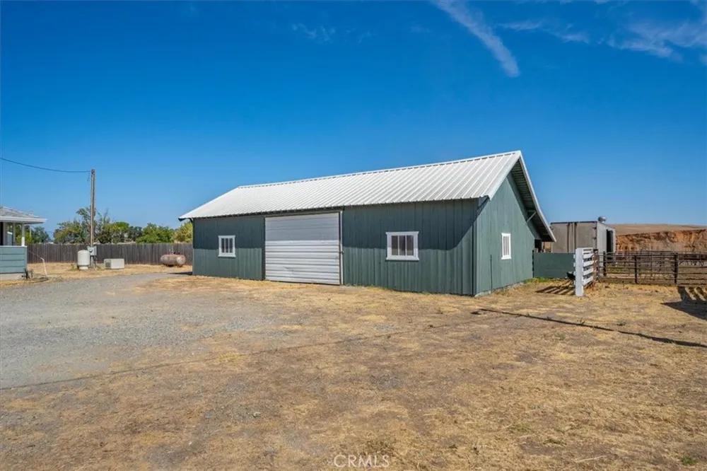 20060 Corning Corning, CA 96021