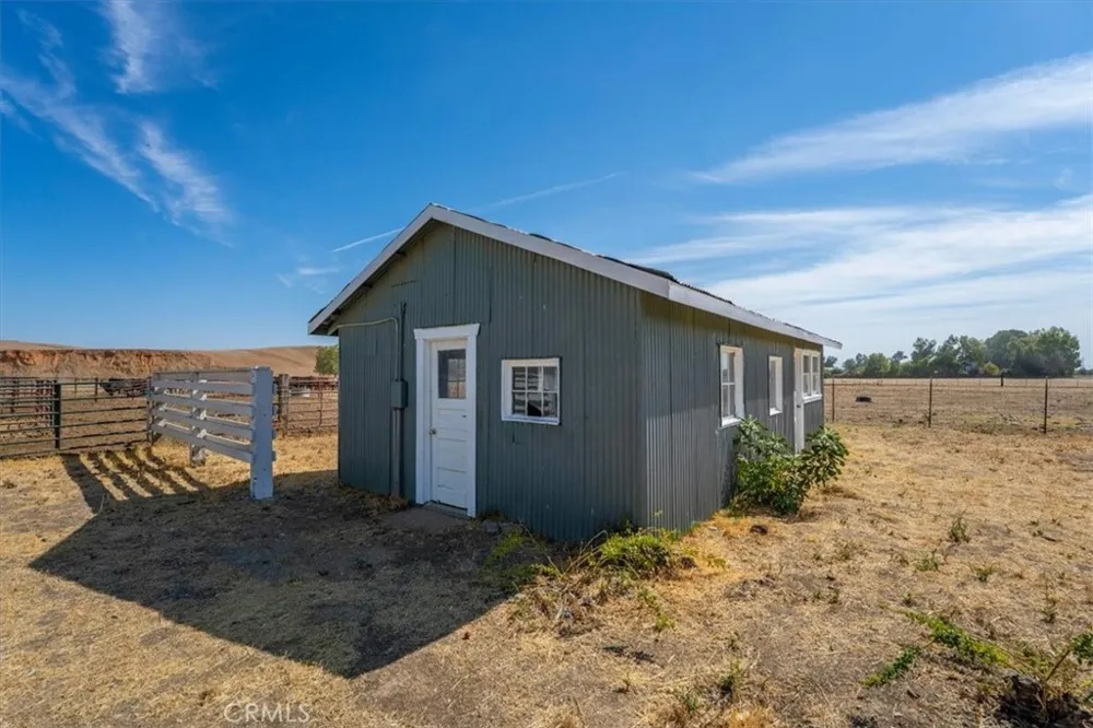 20060 Corning Corning, CA 96021