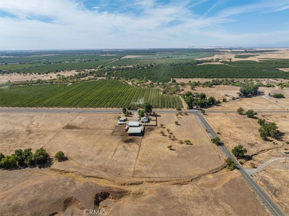 20060 Corning Corning, CA 96021