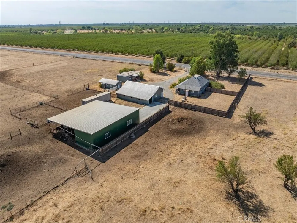 20060 Corning Corning, CA 96021