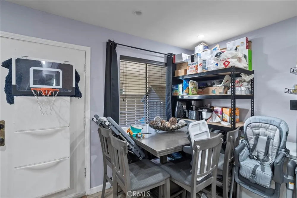 3301 Santa Fe Avenue #50 Long Beach, CA 90810