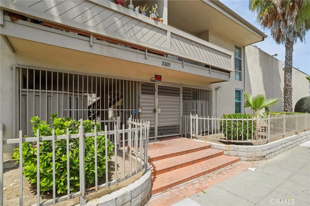 3301 Santa Fe Avenue #50 Long Beach, CA 90810