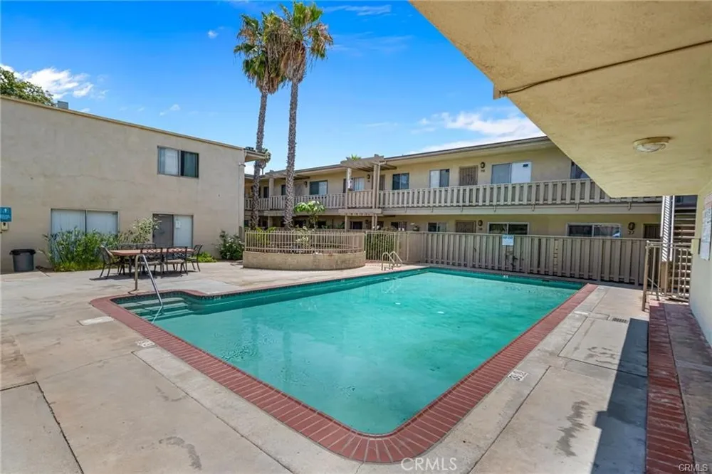 3301 Santa Fe Avenue #50 Long Beach, CA 90810