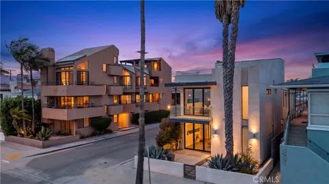 5277 E Ocean
