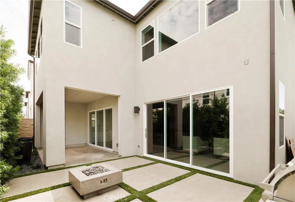 101 Mulberry Lake Forest, CA 92630