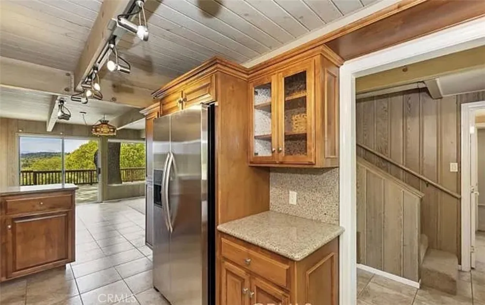 945 Hospital Road #1 Lake Arrowhead, CA 92352