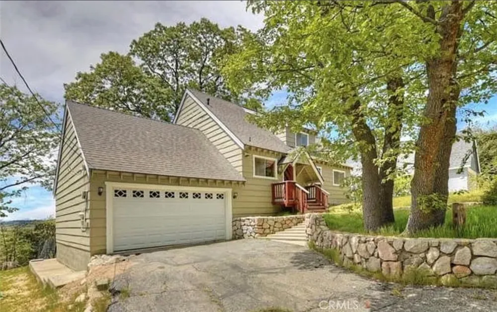 945 Hospital Road #1 Lake Arrowhead, CA 92352