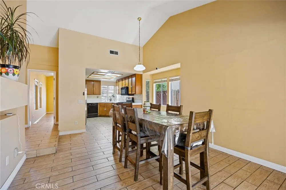 5856 Blue Sage Palmdale, CA 93552