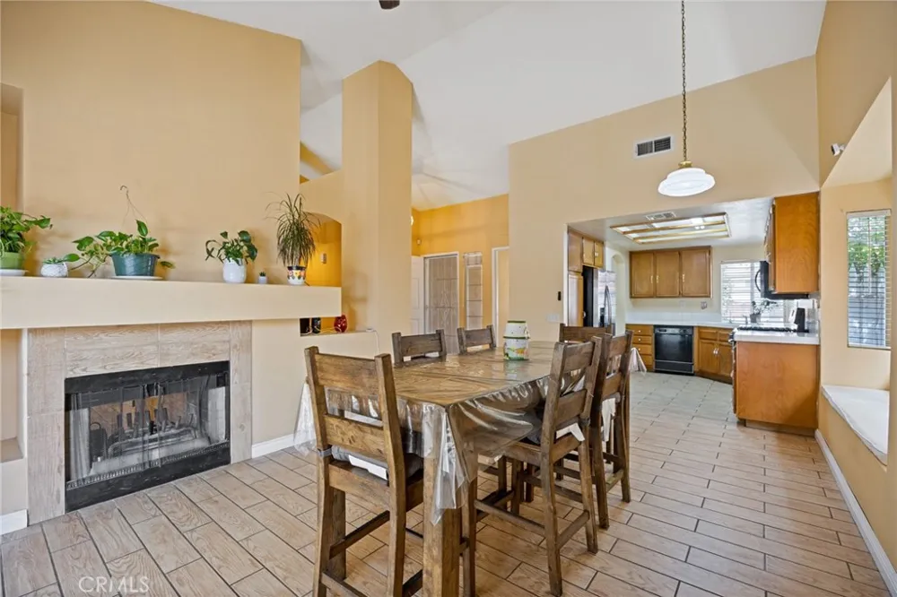 5856 Blue Sage Palmdale, CA 93552