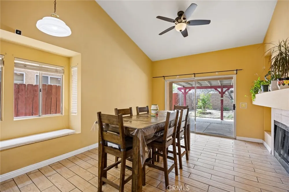 5856 Blue Sage Palmdale, CA 93552