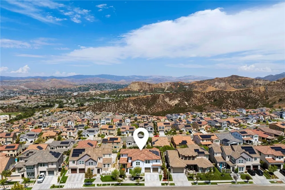 18747 JUNIPER SPRINGS DRIVE Canyon Country, CA 91387