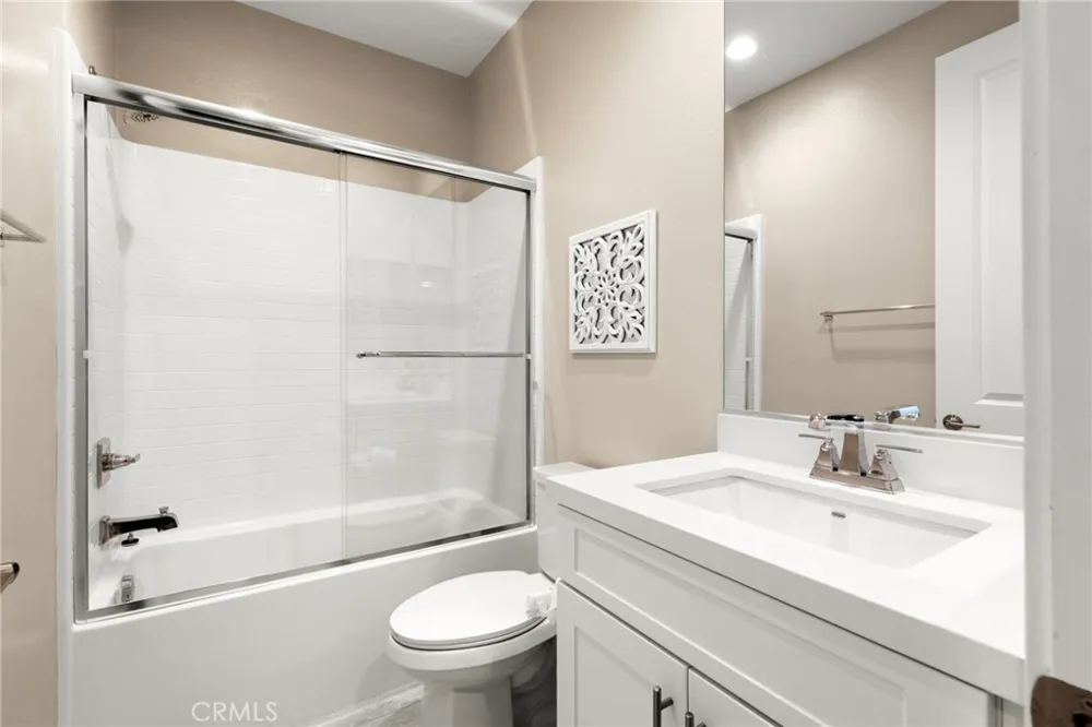 18747 JUNIPER SPRINGS DRIVE Canyon Country, CA 91387