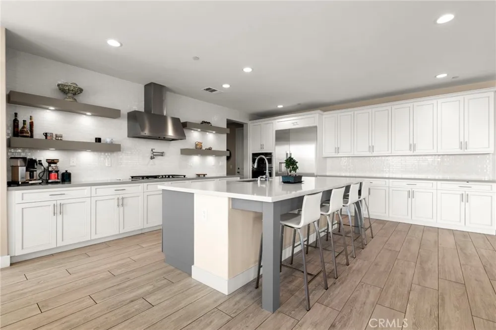 18747 JUNIPER SPRINGS DRIVE Canyon Country, CA 91387