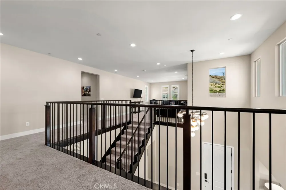 18747 JUNIPER SPRINGS DRIVE Canyon Country, CA 91387