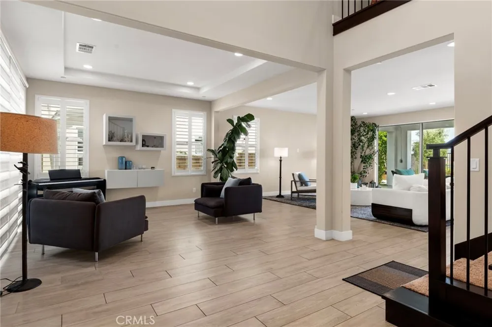 18747 JUNIPER SPRINGS DRIVE Canyon Country, CA 91387