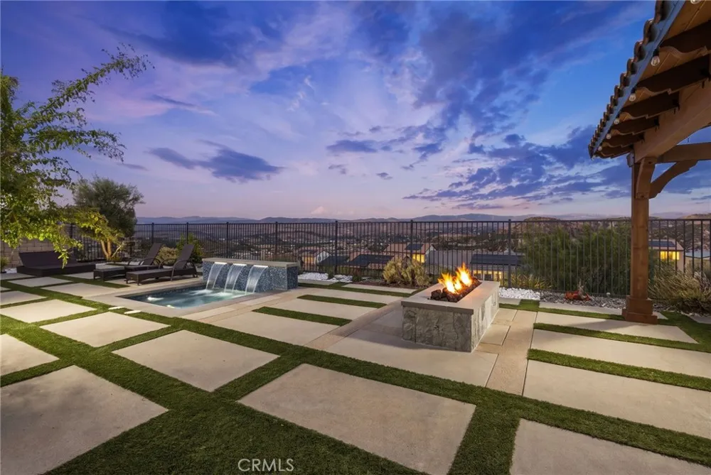 18747 JUNIPER SPRINGS DRIVE Canyon Country, CA 91387
