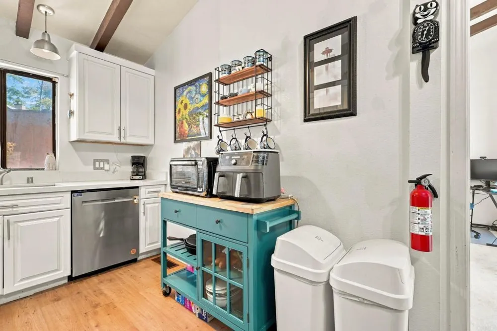 15831 Davis Cup Lane Ramona, CA 92065