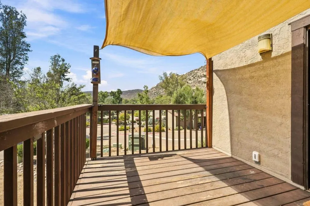 15831 Davis Cup Lane Ramona, CA 92065