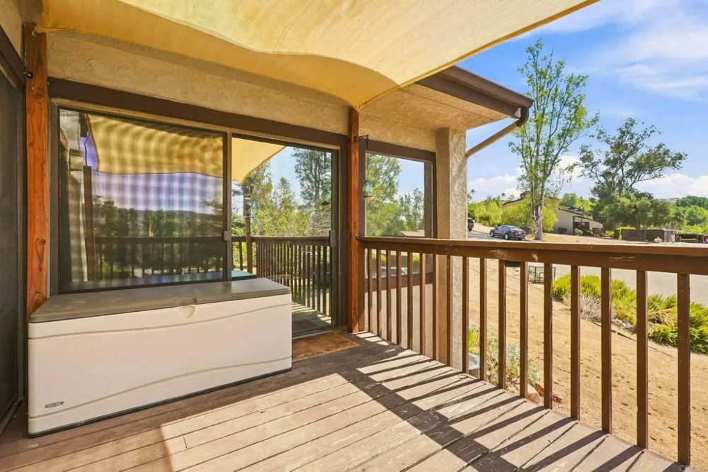 15831 Davis Cup Lane Ramona, CA 92065