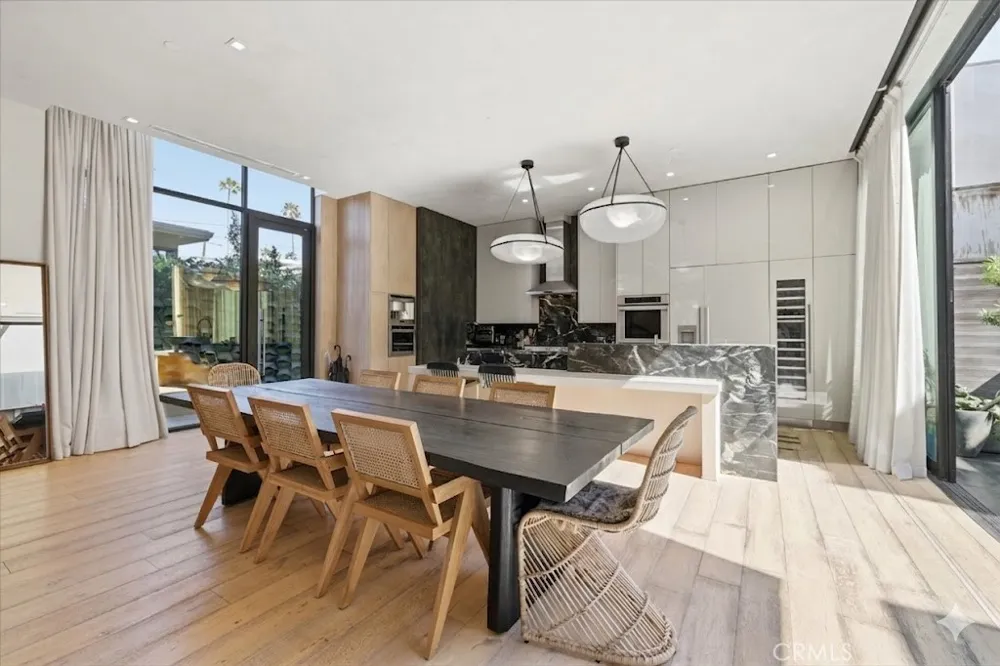750 California Avenue Venice, CA 90291