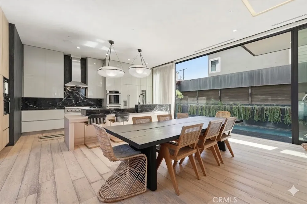 750 California Avenue Venice, CA 90291