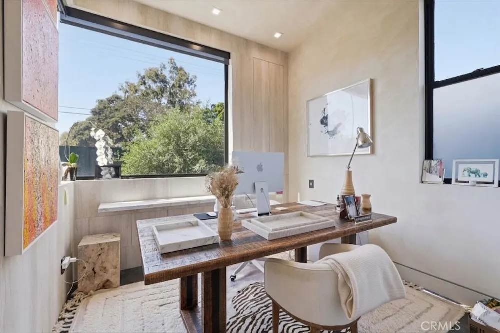 750 California Avenue Venice, CA 90291
