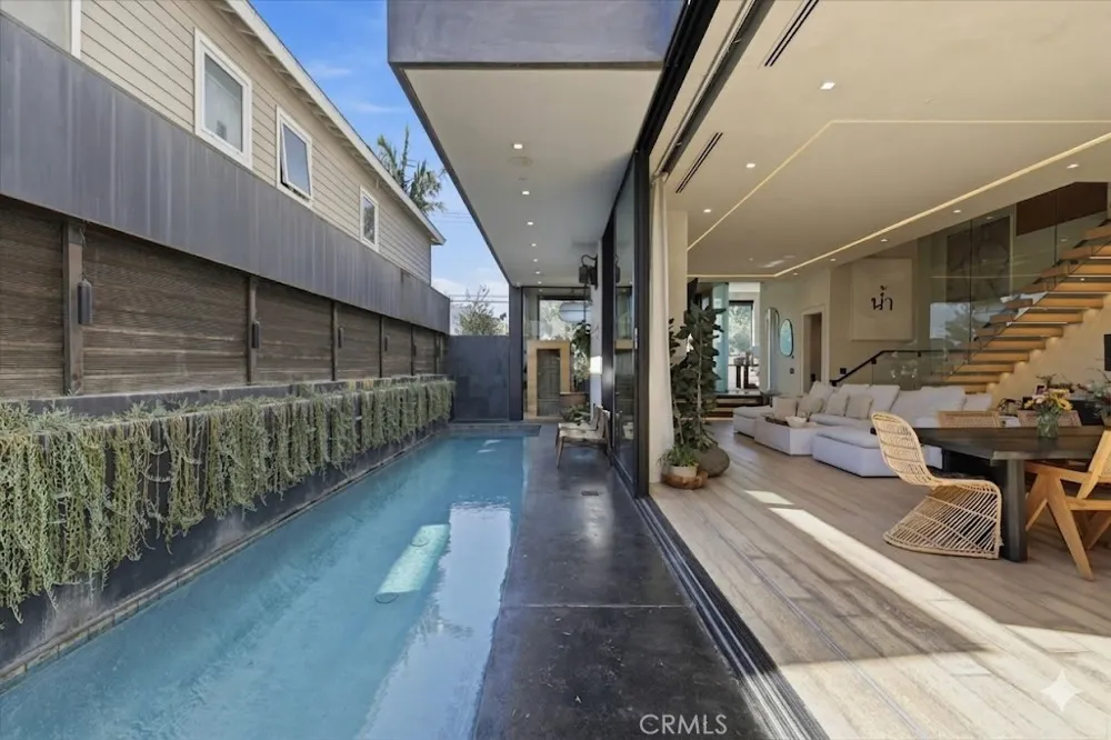 750 California Avenue Venice, CA 90291