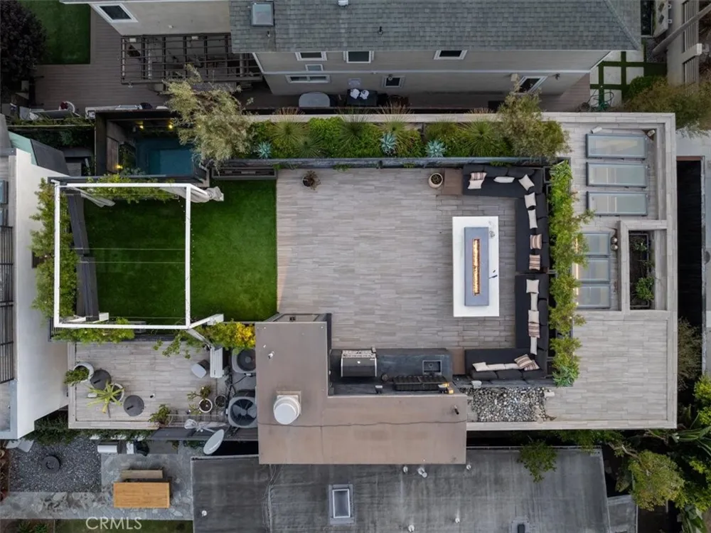 750 California Avenue Venice, CA 90291