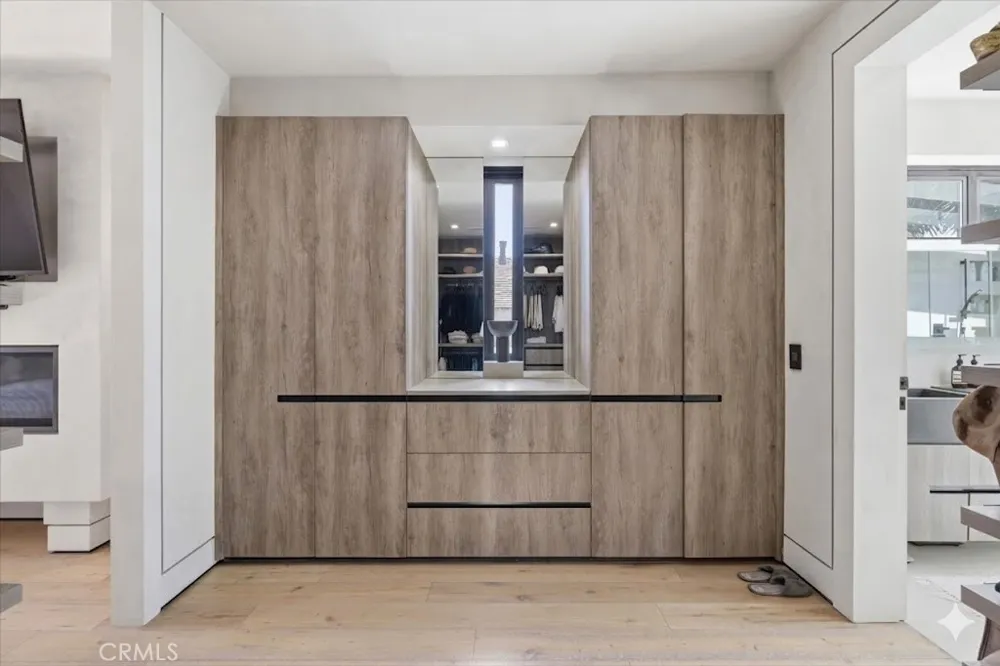 750 California Avenue Venice, CA 90291
