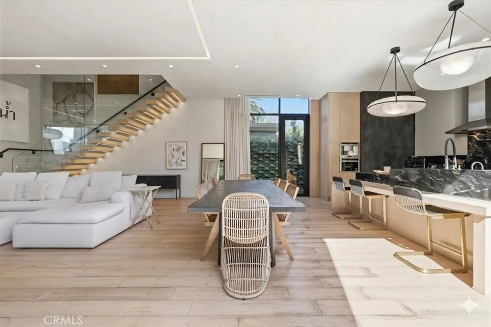 750 California Avenue Venice, CA 90291