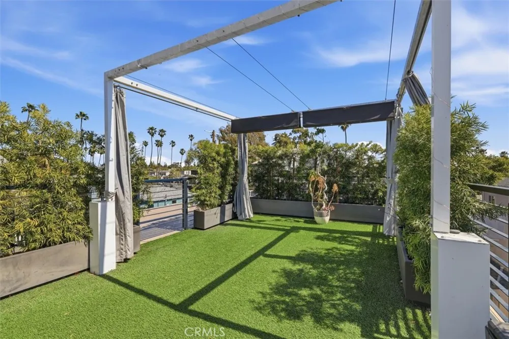 750 California Avenue Venice, CA 90291
