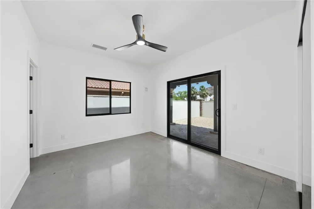 54217 Eisenhower La Quinta, CA 92253