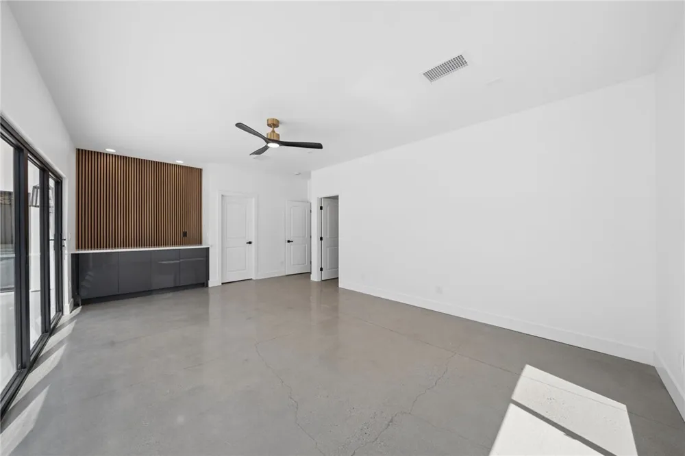 54217 Eisenhower La Quinta, CA 92253