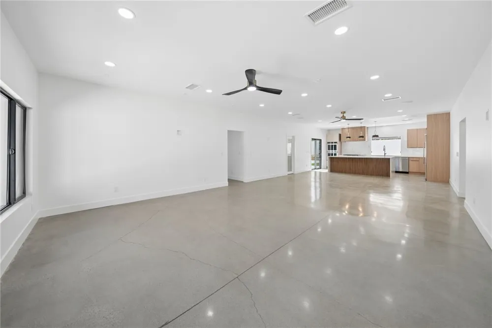 54217 Eisenhower La Quinta, CA 92253