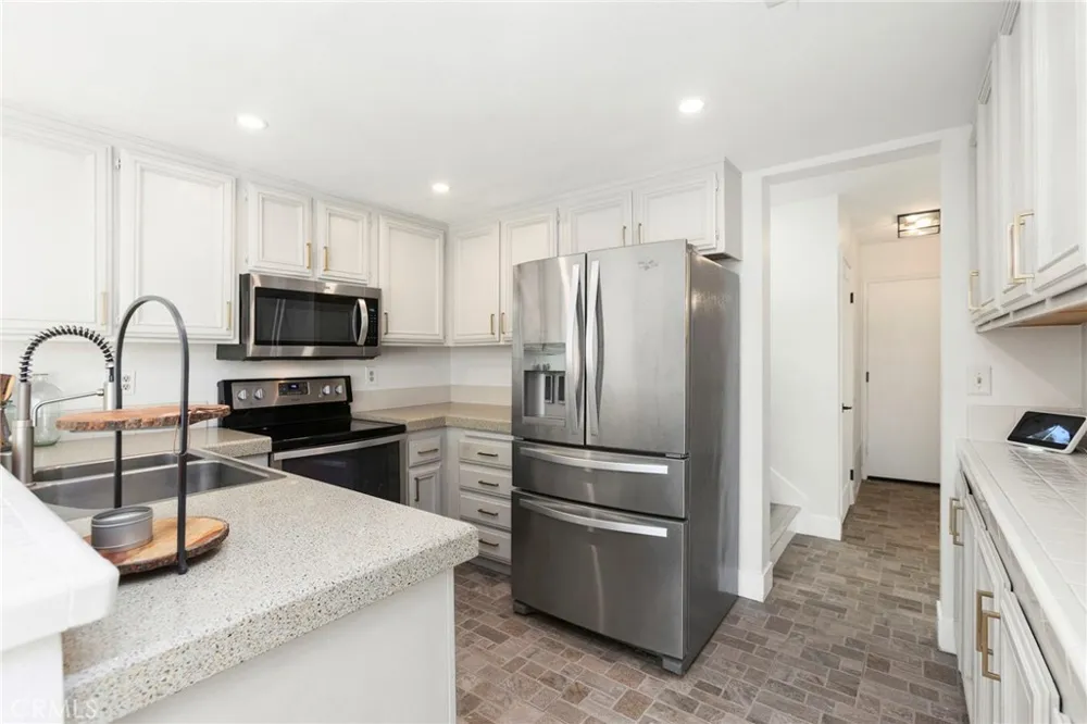 28765 Calle Laguna Niguel, CA 92677