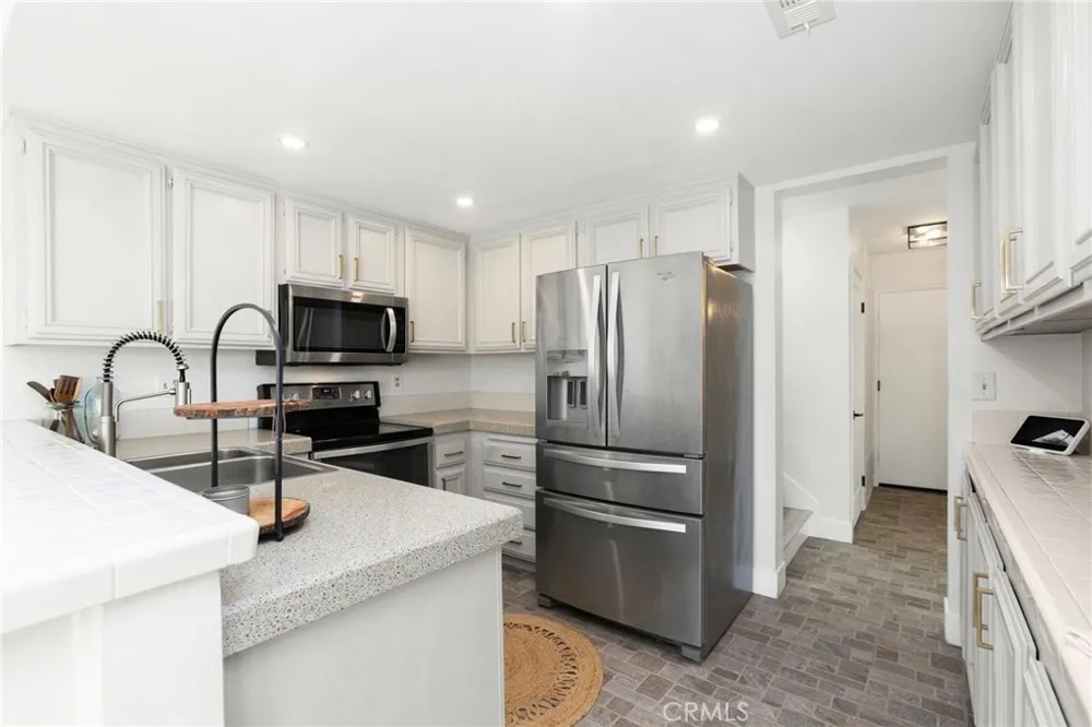 28765 Calle Laguna Niguel, CA 92677