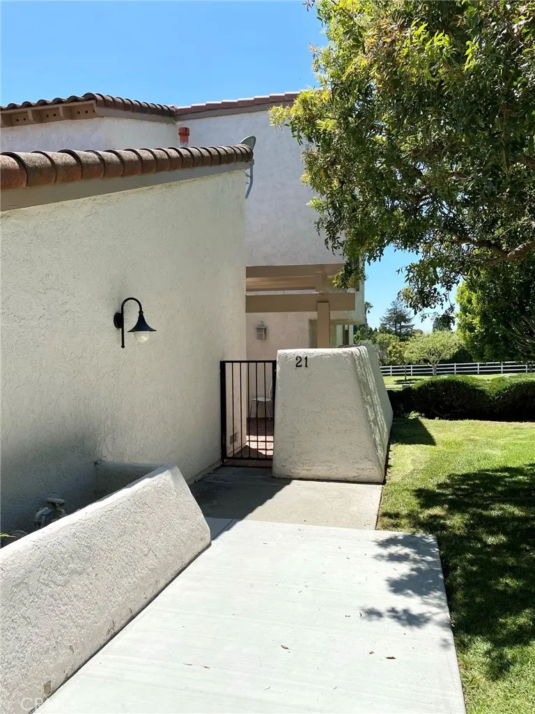21 Seaview Dr. S Rolling Hills Estates, CA 90274