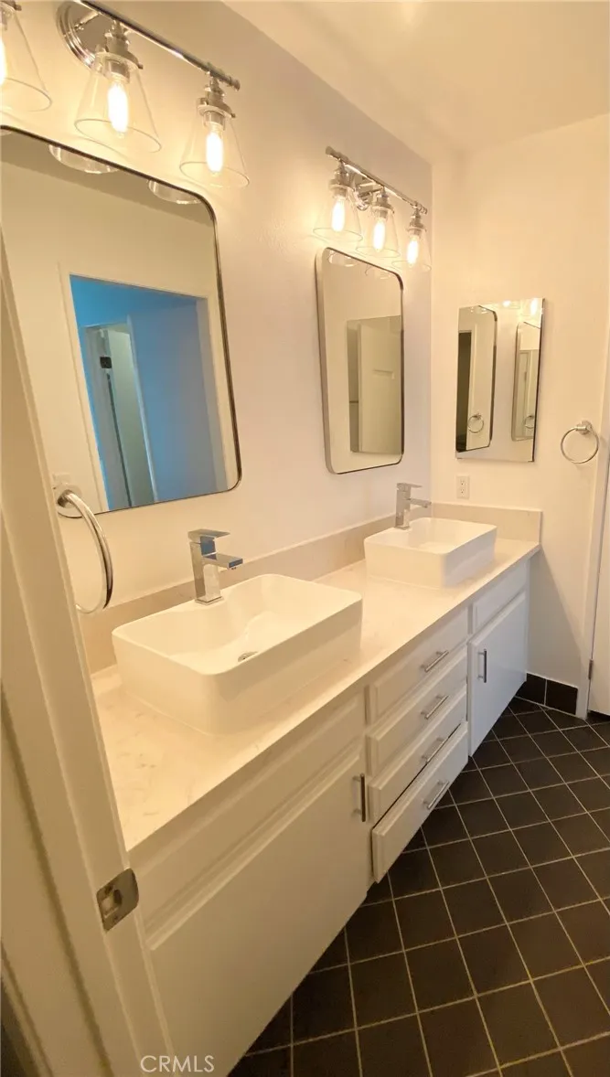 21 Seaview Dr. S Rolling Hills Estates, CA 90274