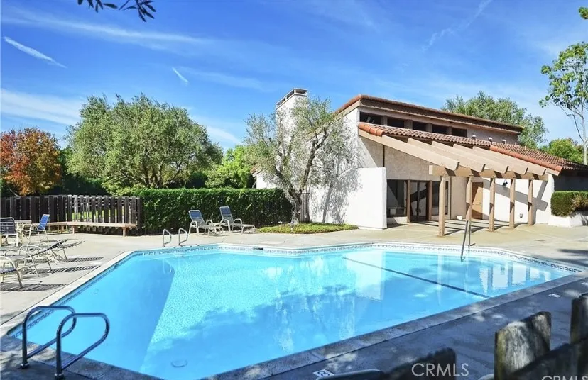 21 Seaview Dr. S Rolling Hills Estates, CA 90274