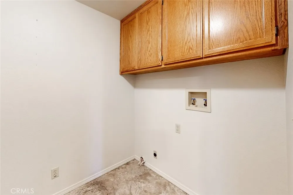 42 Greenbrier Oroville, CA 95966