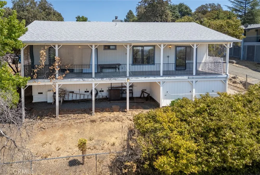 42 Greenbrier Oroville, CA 95966