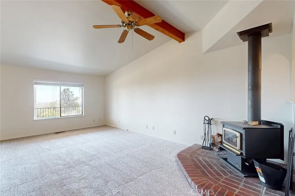 42 Greenbrier Oroville, CA 95966