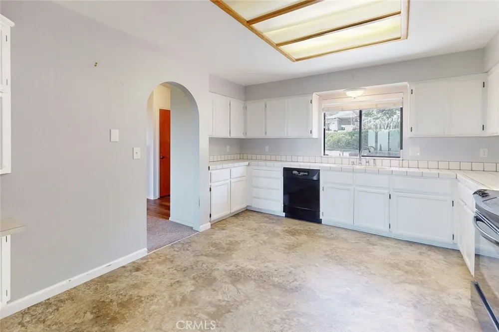 42 Greenbrier Oroville, CA 95966