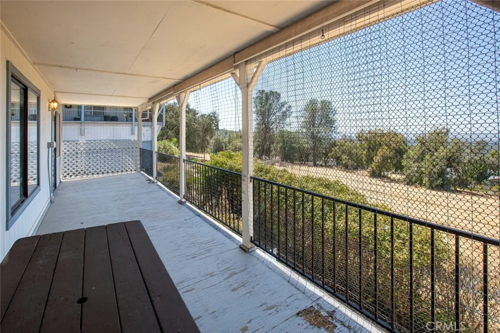 42 Greenbrier Oroville, CA 95966