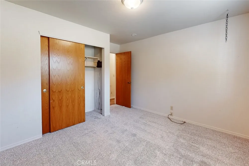 42 Greenbrier Oroville, CA 95966